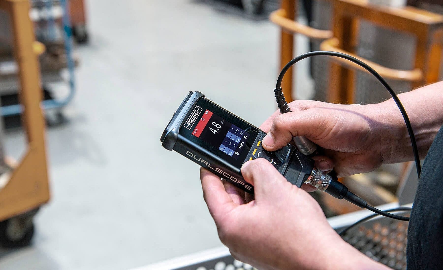 With the help of the F-adapter, user can continue to use the full performance of analog probes and thus benefit from the largest probe portfolio on the market.