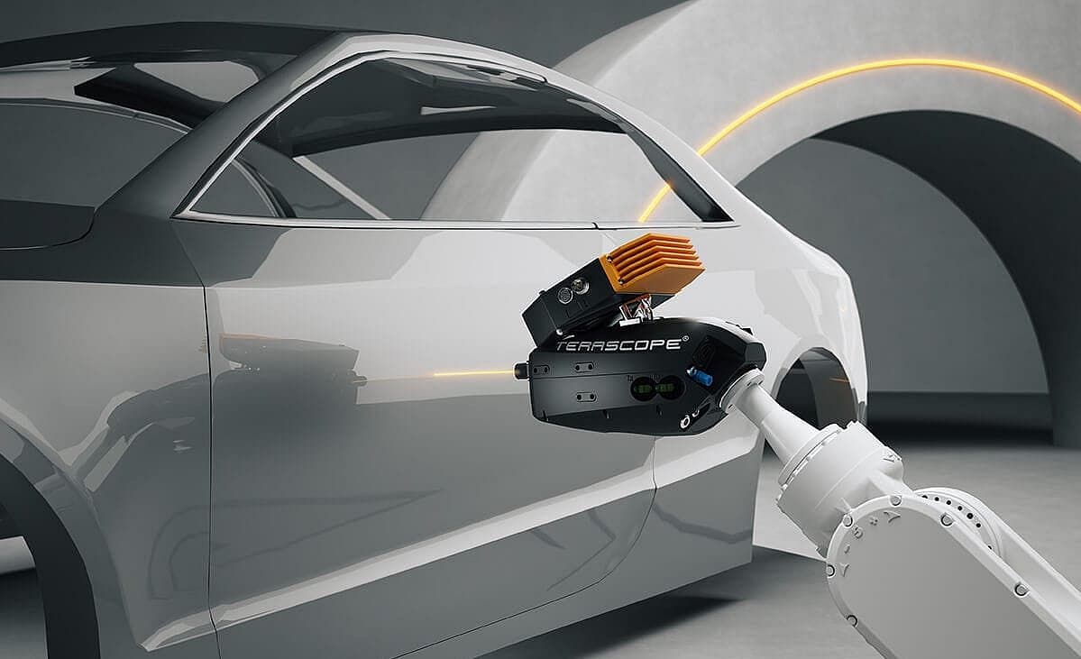 Reliable positioning on complex shapes including surface characterization using an ultra-sensitive 3D scanner – regardless of temperature, ambient light, object color or surface texture.